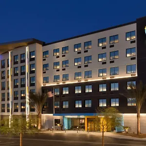 Hotel Tru By Hilton Vegas Airport Nv Las Vegas
