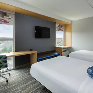 Aloft East Louisville